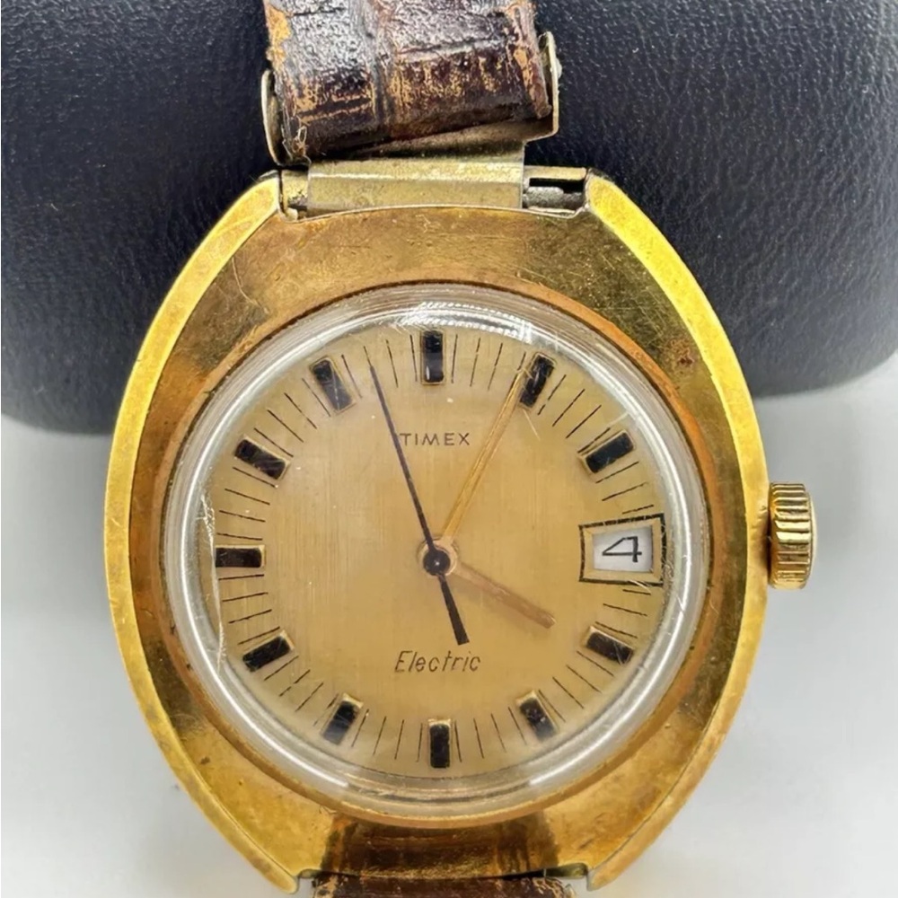 Vintage Ladies Timex Electric Wrist Watch #185